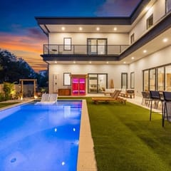 Vilano Villa| Walk 2 Beach | Water View | Wellness