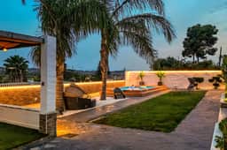 Spanish Villa | Pool&BBQ | Garden | Exclusive - Image 3