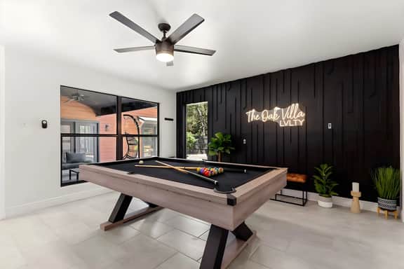 Oak Villa | Golf | Pool & Spa | Cinema, Basketball - Image 4