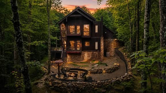 Mansion 24ppl |F1 & Golf Simulator| Wellness| Pool - Image 4